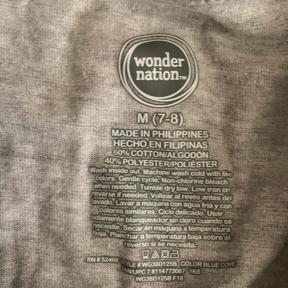 ⚡️3/$20 Kids long sleeve 7/8(M) - Picture 3 of 3